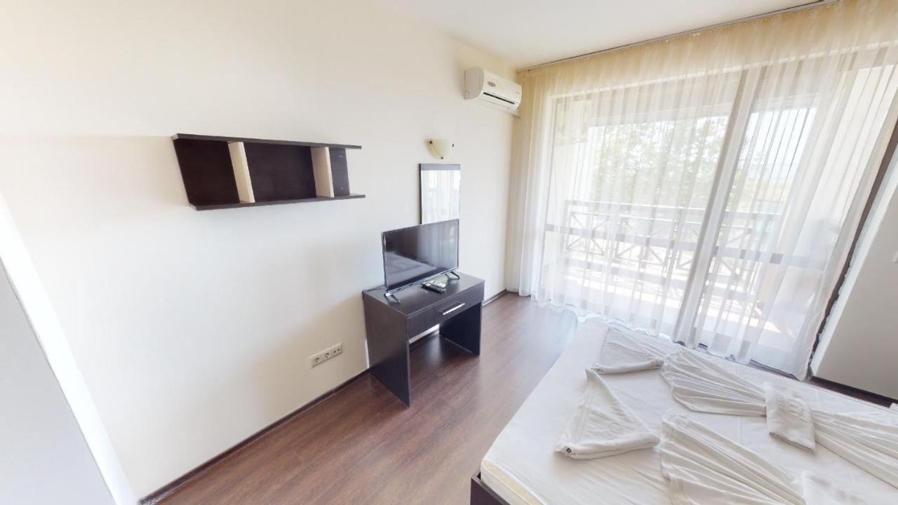 Imperial Heights Villas Солнечный берег Экстерьер фото