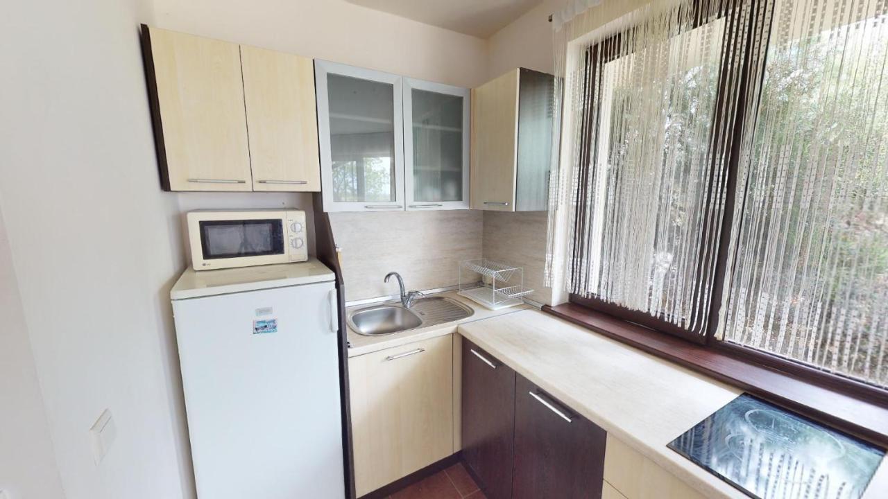Imperial Heights Villas Солнечный берег Экстерьер фото