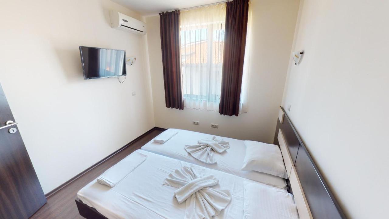 Imperial Heights Villas Солнечный берег Экстерьер фото