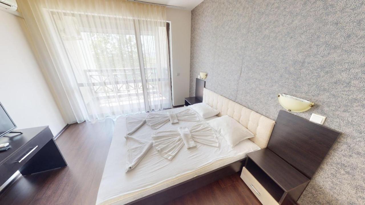 Imperial Heights Villas Солнечный берег Экстерьер фото