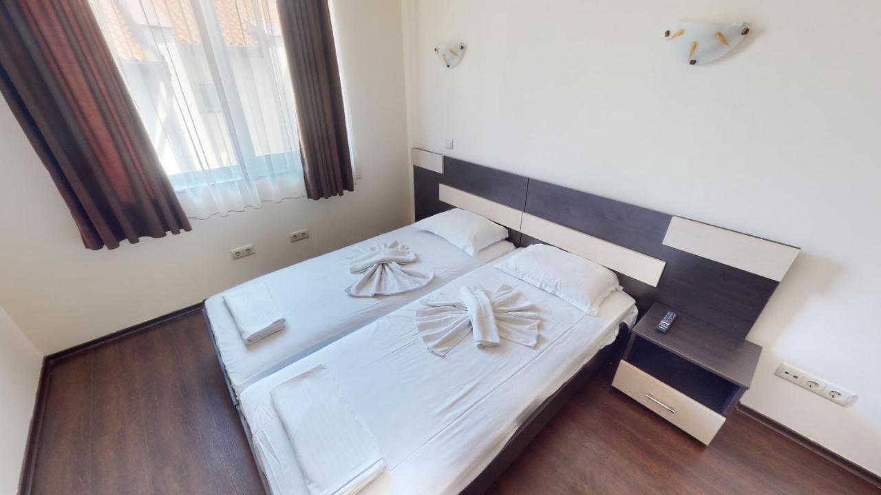 Imperial Heights Villas Солнечный берег Экстерьер фото